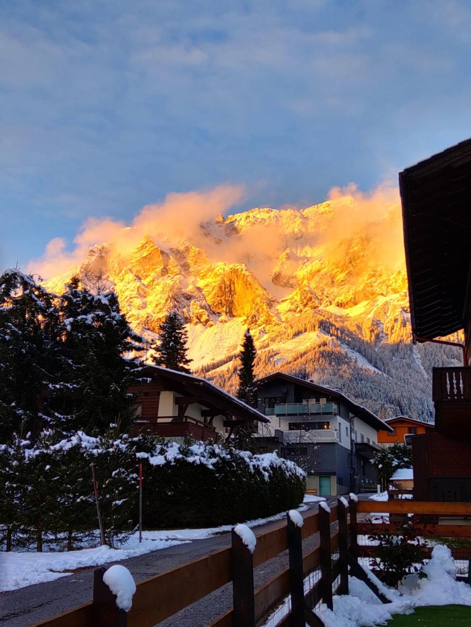 Bergidyll Top 1 Gartenwohnung Ramsau am Dachstein Buitenkant foto